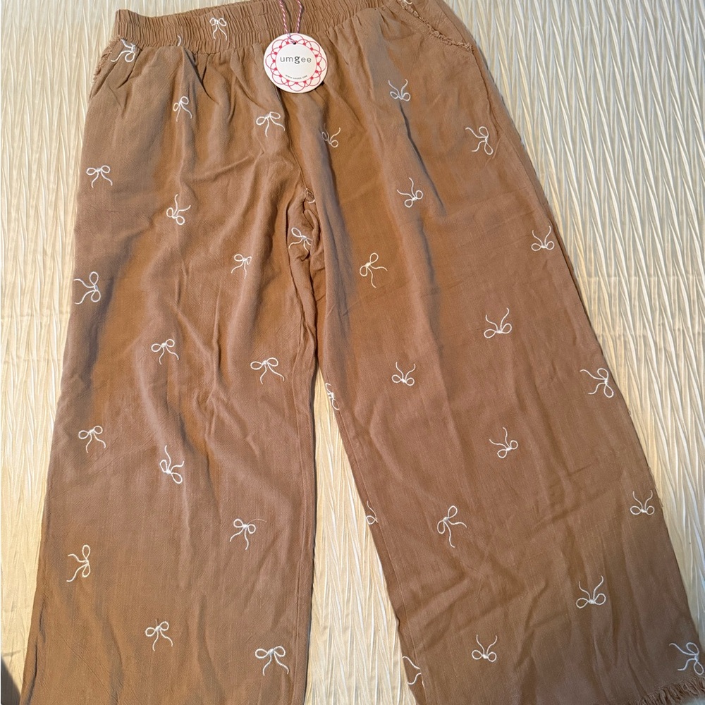 Umgee Tan Bow-Print Pull-On Pants